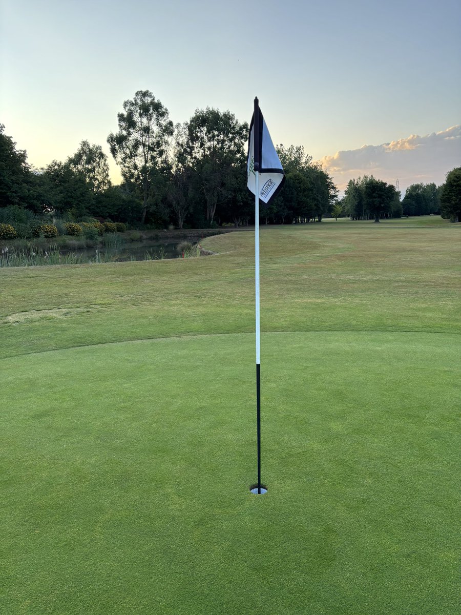 Julian Wild (@wild_julian) on Twitter photo Poor first 9 holes in heavy rain (!)☔️ but good second 9 when the sun came out <a href="/CottinghamParks/">Cottingham Parks</a> this evening. Always a test🙂🏌️♂️⛳️ Poor first 9 holes in heavy rain (!)☔️ but good second 9 when the sun came out <a href="/CottinghamParks/">Cottingham Parks</a> this evening. Always a test🙂🏌️♂️⛳️