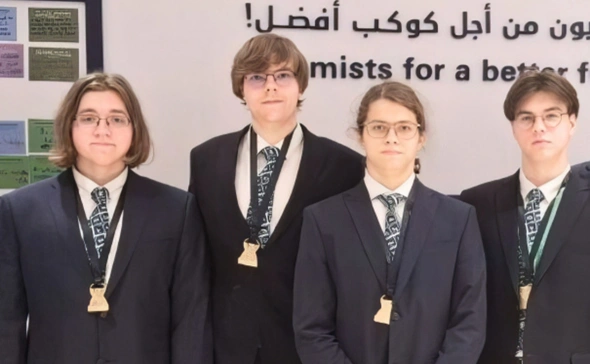 EmbRusCuba's tweet image. 🥇🇷🇺Todos los cuatro estudiantes de la Federación de Rusia, participantes de la 57ª edición de la Olimpiada Internacional de Química (IChO), celebrada los 5-14 de julio de 2025 en Dubái, ganaron medallas de oro en dicho evento!
🎉 Felicidades a nuestros escolares!