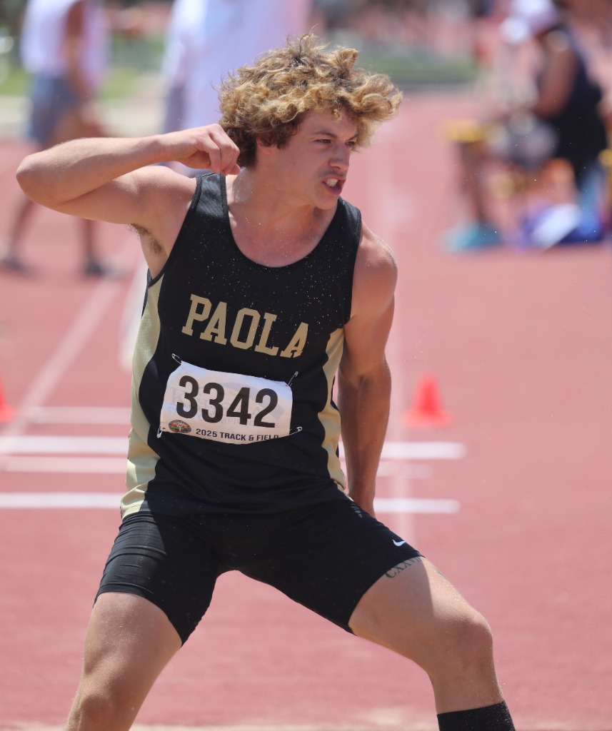 Photos from the Class 4A Boys State Track &amp; Field Championships on May 30-31 in Wichita.

kshsaacovered.com/galleries/mtra…

#KSHSAACovered x <a href="/CapFed/">Capitol Federal</a>
