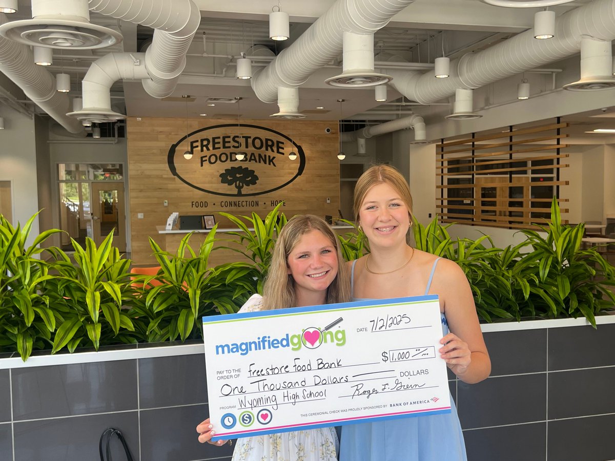 MagnifiedGiving's tweet image. 📚💡 Wyoming HS 9th graders turned their financial literacy unit into real-world impact! After 650+ votes, the winning team donated $1,000 to @FreestoreFB — providing 3,000 meals and volunteering on site. this is what student-led giving looks like 💛 #youthgiving #philanthropy