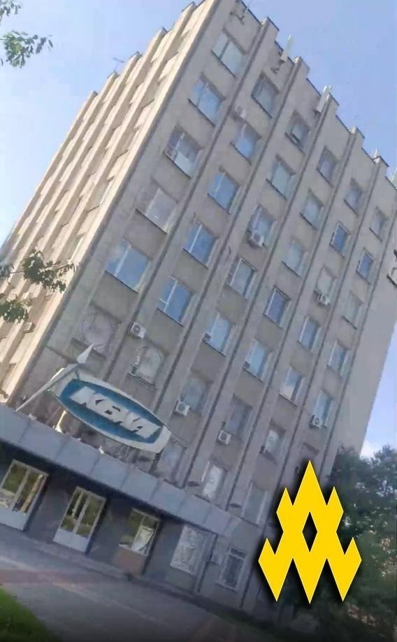 atesh_eng's tweet image. ❗️ATESH scouted KBKhA in Voronezh — key site producing engines for Iskander-M and other Russian missiles. Agent mapped the site, buildings, and vehicles. Intel sent to 🇺🇦 for ID and targeting.
📩 @Wladimir_atesh_ua
#Voronezh #Iskander #militaryindustry #RussianUkrainianWar