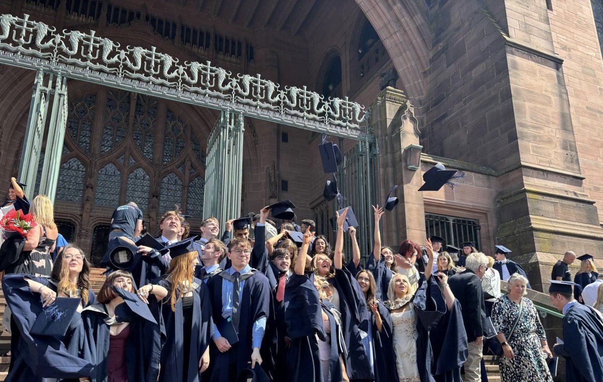 Lucas Wright (@lucaswsport) on Twitter photo Proud to say that after an incredible 3 years I have graduated from Liverpool John Moores University with a 2:1 in journalism alongside my NCTJ diploma. Thank you to everyone who has supported me, I’m now thoroughly looking forward to seeing what the future holds. <a href="/JMUJournalism/">JMU Journalism</a> Proud to say that after an incredible 3 years I have graduated from Liverpool John Moores University with a 2:1 in journalism alongside my NCTJ diploma. Thank you to everyone who has supported me, I’m now thoroughly looking forward to seeing what the future holds. <a href="/JMUJournalism/">JMU Journalism</a>