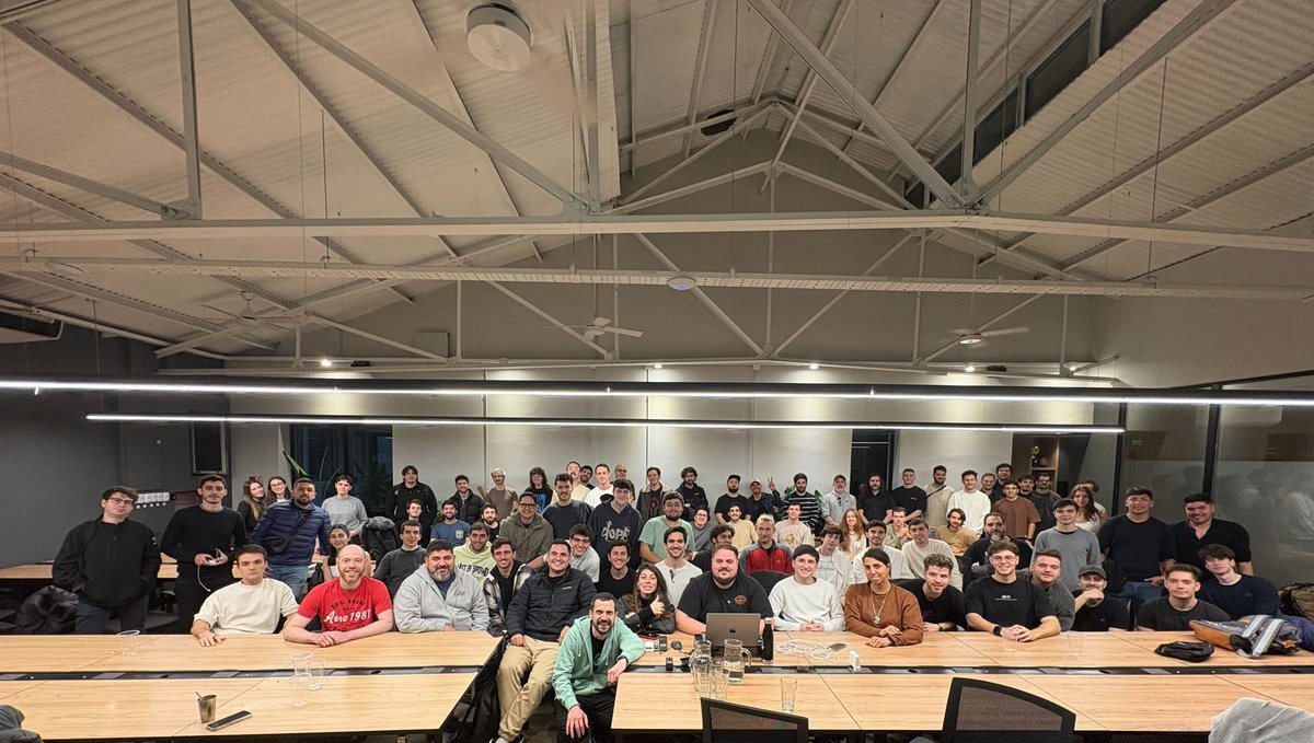 lgesuelli_p's tweet image. We hosted another LLM-Native meetup at @lemonapp_ar — a space where we bring together founders, engineers, researchers, and AI enthusiasts building frontier products with llms.
Full house again, with 200+ on the waiting list. We dug into real-world technical challenges through 8…