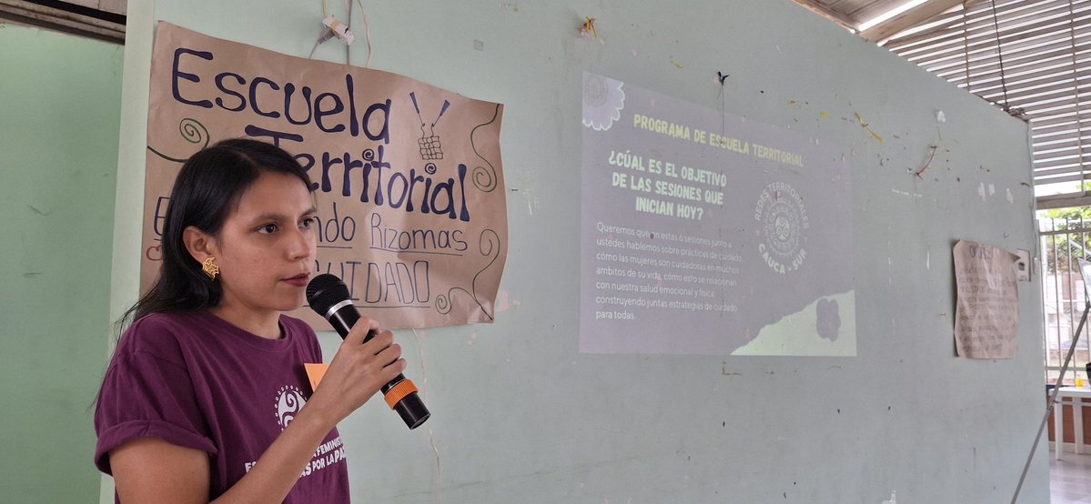 cdrcorporacion's tweet image. Arrancó la Escuelita territorial de la Estrategia Formación para formadoras: Entretejiendo rizomas de cuidado
🌀En el equipo de Cauca Sur, es prioridad sensibilizar a las mujeres del oriente de Cali sobre las prácticas de cuidado.
#LaEstrategiaEsElCuidado