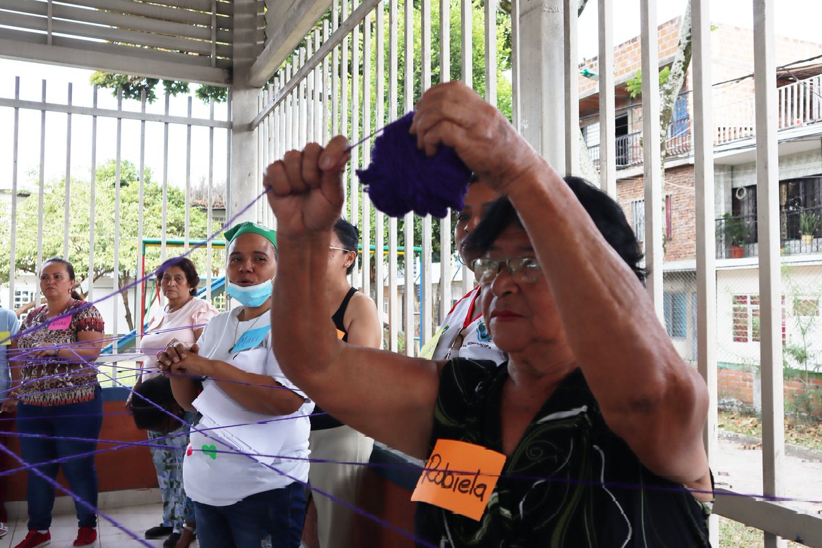 cdrcorporacion's tweet image. Arrancó la Escuelita territorial de la Estrategia Formación para formadoras: Entretejiendo rizomas de cuidado
🌀En el equipo de Cauca Sur, es prioridad sensibilizar a las mujeres del oriente de Cali sobre las prácticas de cuidado.
#LaEstrategiaEsElCuidado