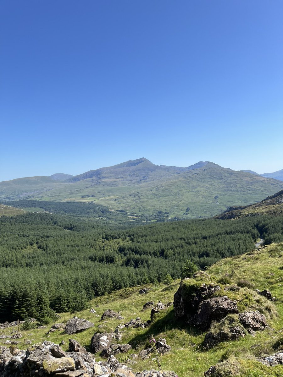 Ewilohar's tweet image. Snowdonia Ultra Marathon ππ»ββοΈπ΄σ §σ ’σ ·σ ¬σ ³σ Ώ
The race was stopped due to heat π₯΅ I got through 45km, 12km short of the finish. A bit bummed because I was feeling good despite just coming off Covid and I was happy with my position. An incredible adventure β€οΈπ΄σ §σ ’σ ·σ ¬σ ³σ Ώ