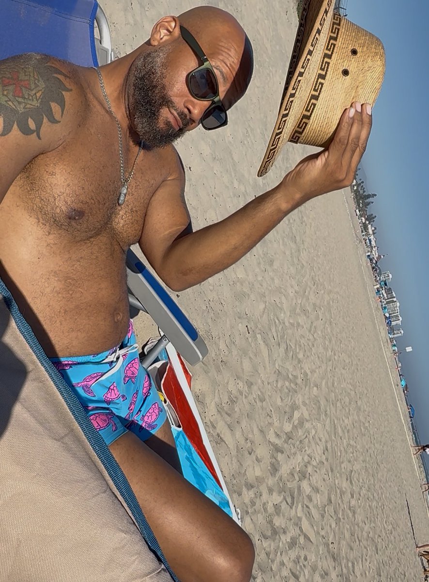 TysonJames21's tweet photo. La playa https://t.co/jKTe3ndB4L
