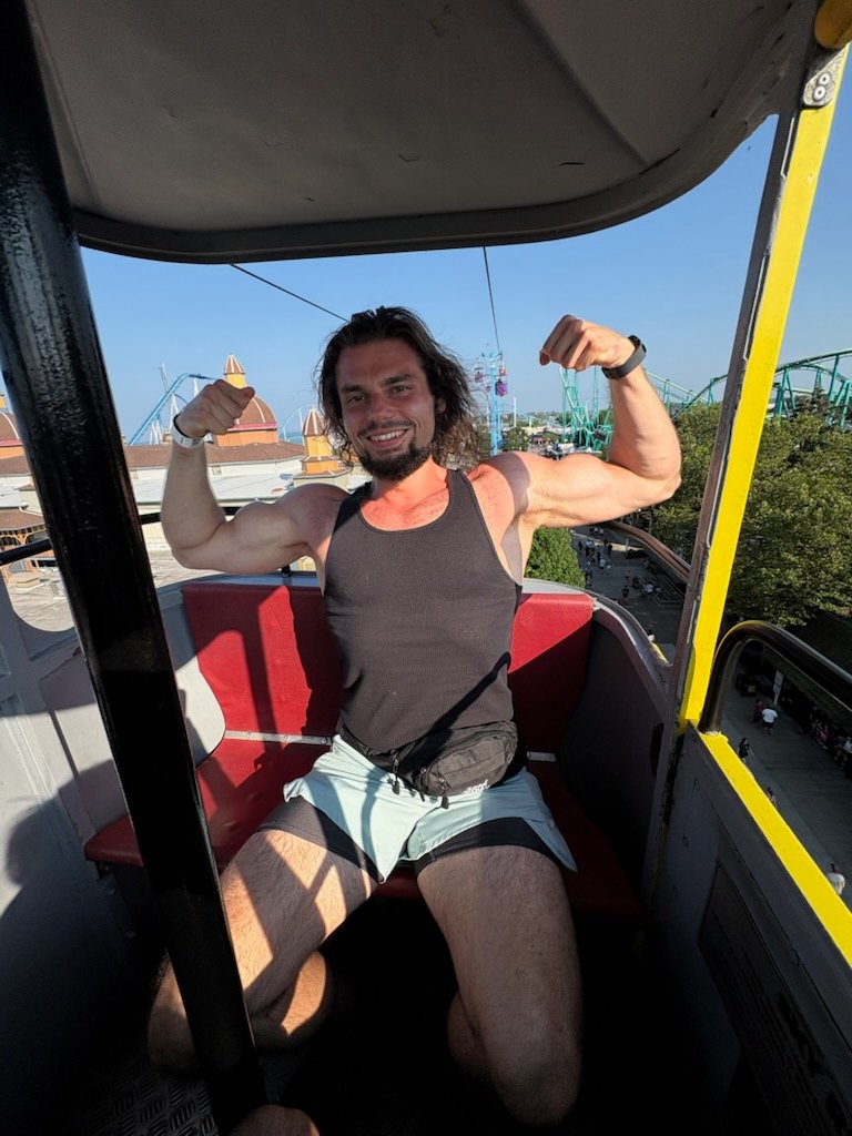 Fat Clouds tweet media