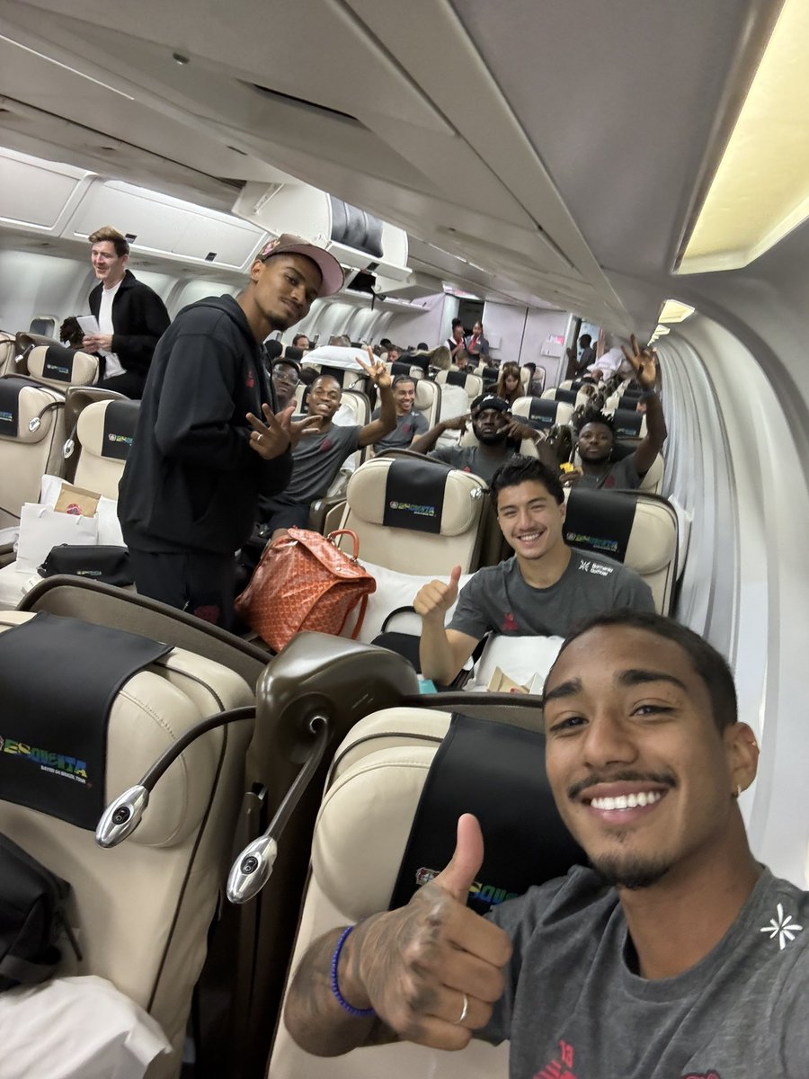 🔜🇧🇷 

#esquentaB04 | #Bayer04 |  #Werkself