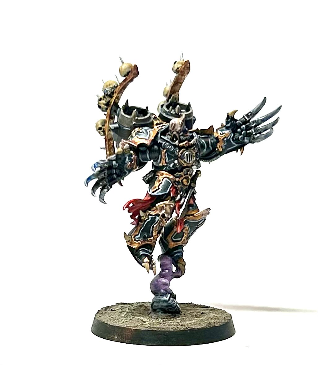 averagepaints's tweet image. Continue to paint at a snail’s pace but I managed to finish my Chaos Jump Pack Lord! Ready to fly along some Warp Talons (but not join them because rules) and chop up the servants of the False Emperor! #WarhammerCommunity #PaintingWarhammer
