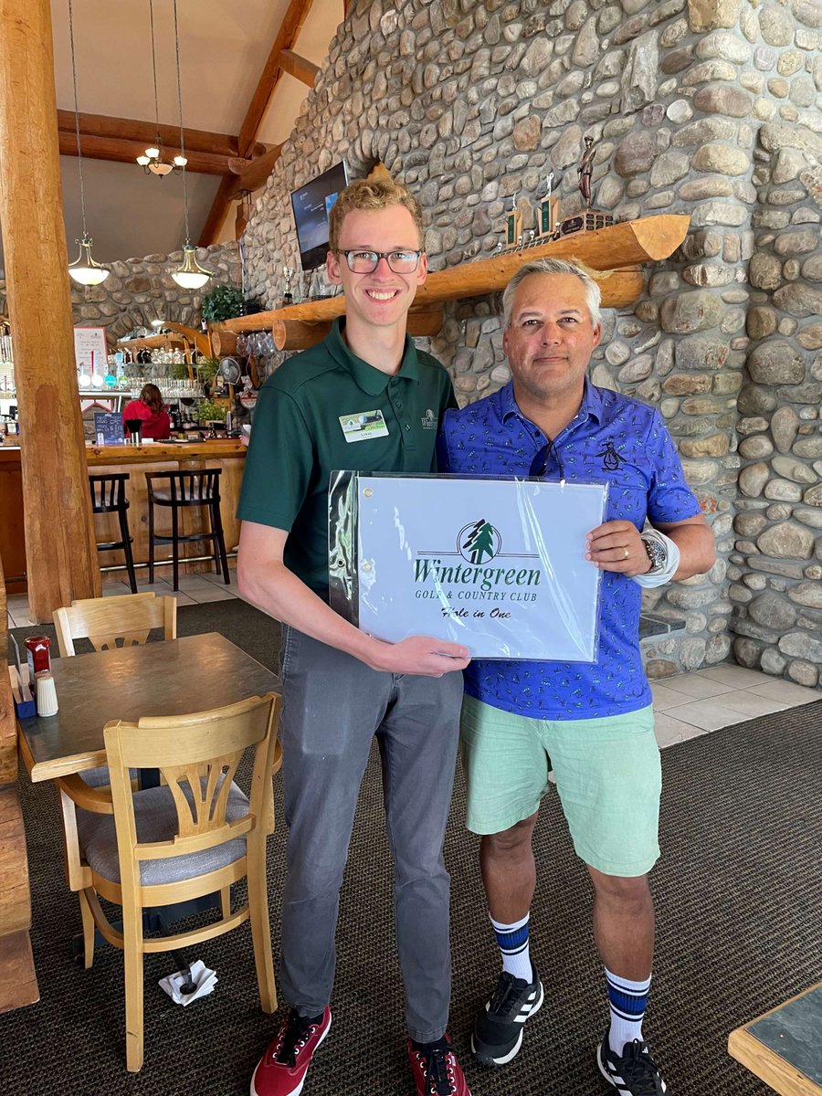 Congratulations to Mauricio who got a Hole In One on #15 on June 28th! Way to go! ⛳️⛳️
-
#wintergreengolf #golfab #braggcreek #holeinone #golfgoals