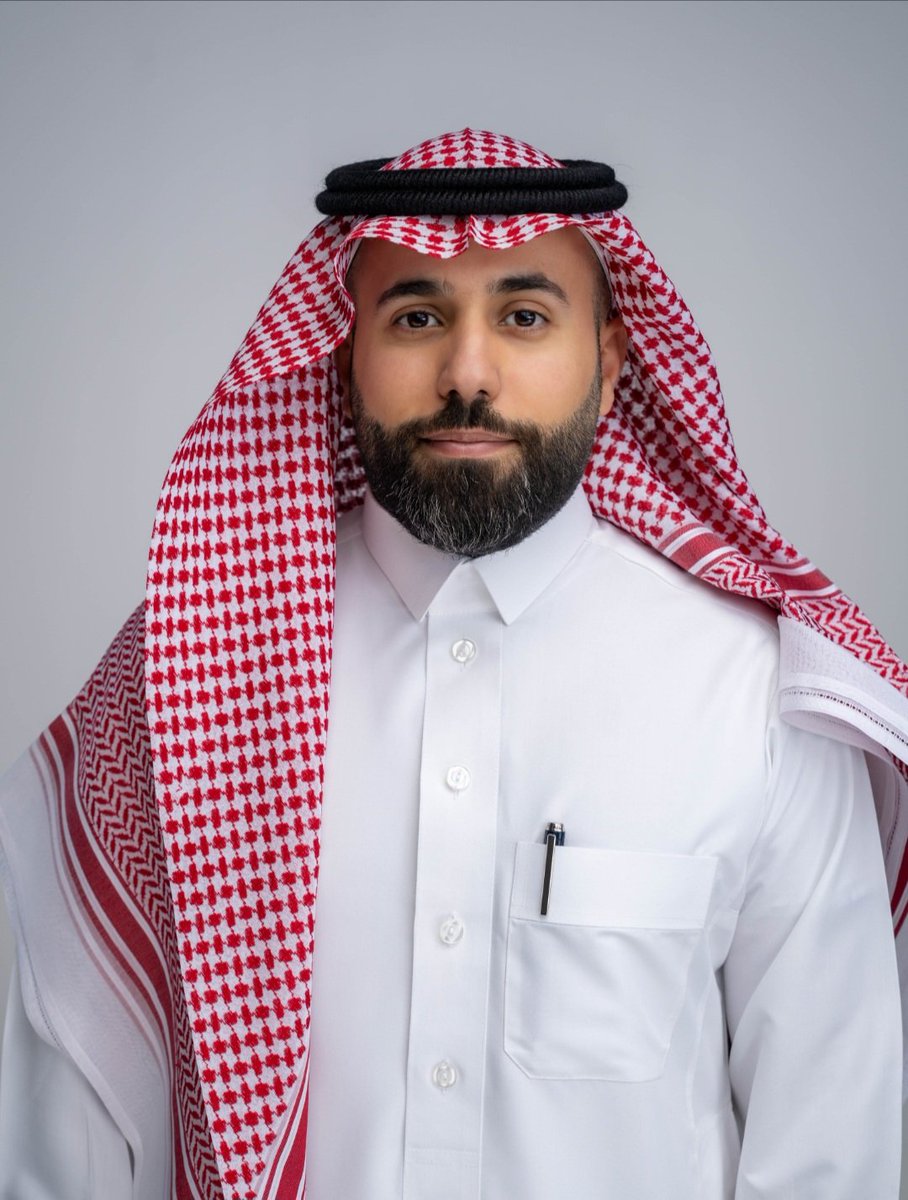 imam_cob's tweet photo. يتقدم سعادة عميد الكلية د. محمد مكني نيابة عن منسوبي كلية الأعمال بالتهنئة لسعادة الدكتور عبدالرحمن بن عبدالكريم الصمعاني بمناسبة صدور قرار معالي رئيس الجامعة بتكليفه رئيسا لقسم المالية.
كما يتقدم بالشكر لرئيس القسم السابق سعادة د. سعد الوابل على جهوده متمنين له دوام التوفيق. https://t.co/DLa98kh4LD