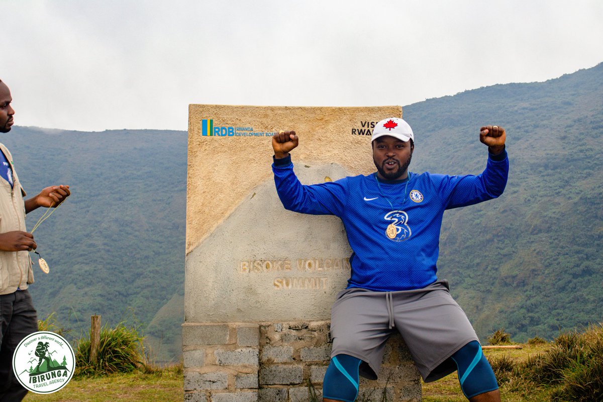 IbirungaTravelA's tweet photo. Pretty sure my legs are going to hate me tomorrow, but my heart is happy! 😊 #bisoke #Hiking #volcano #mountain  #travel #trip #fun #funny #beautiful #view #forest #scary #adventure #pushpa #air #nature #visitrwanda #deep #popular #trending #lifestyle   #ibirungatravelagency https://t.co/lVlmnXlgPk