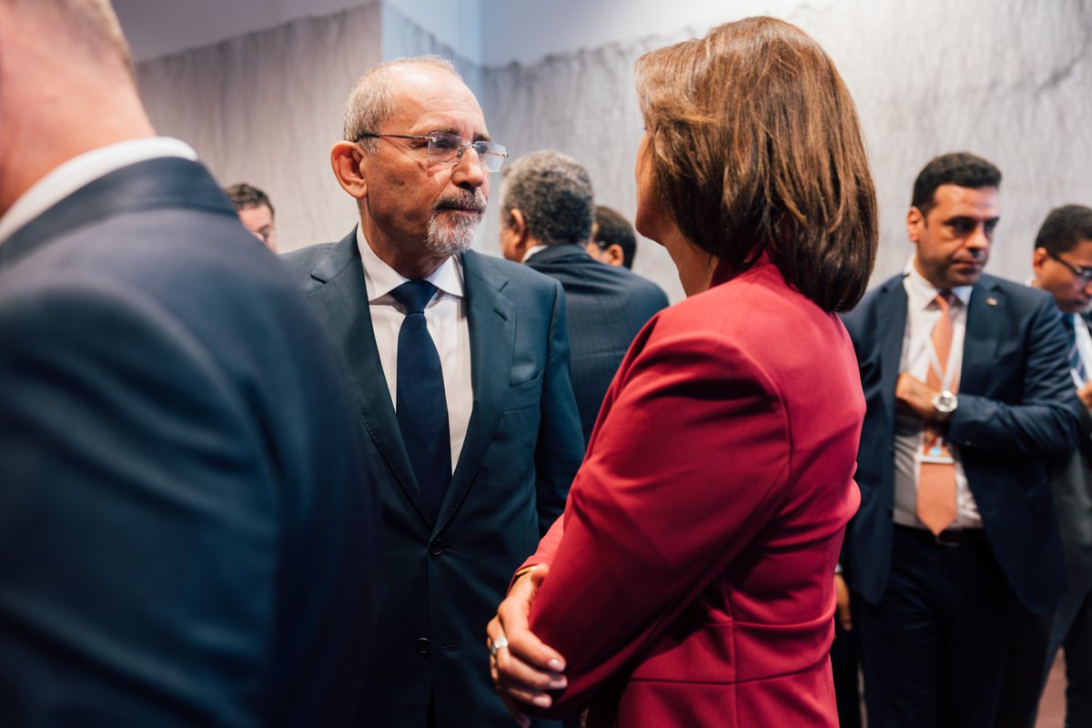 FM of Slovenia🇸🇮 and Jordan🇯🇴 confirmed their commitment to continuing diplomatic efforts to end the war in #Gaza . They warned of the intolerable conditions in Gaza and called for a successful conference for a two-state solution in late July in New York.