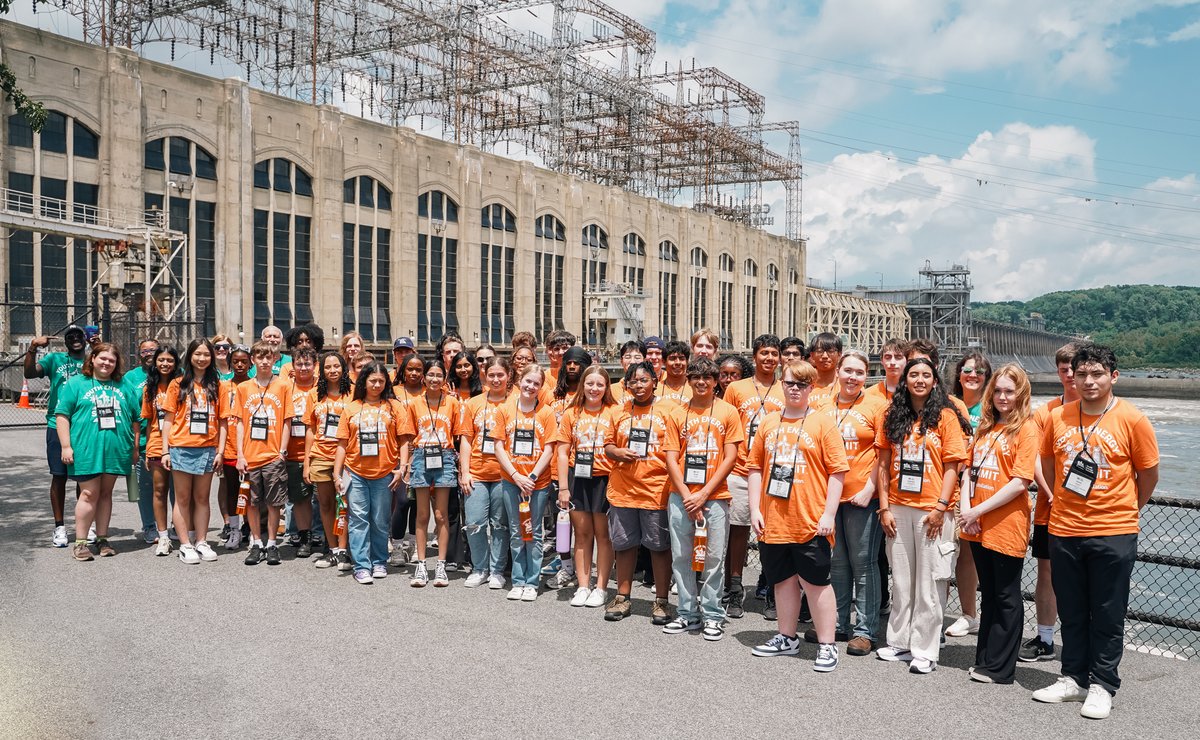 ConstellationEG's tweet image. Our third annual Youth Energy Summit is underway with 70 rising juniors and seniors from MD, IL, NY, PA and TX set for a week of hands-on STEM activities and a front row seat to clean energy careers. We’re excited to play a part in their journeys as young professionals.