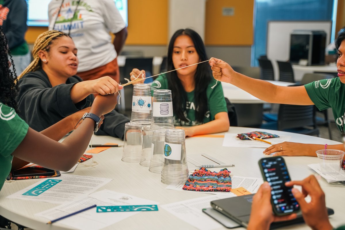 ConstellationEG's tweet image. Our third annual Youth Energy Summit is underway with 70 rising juniors and seniors from MD, IL, NY, PA and TX set for a week of hands-on STEM activities and a front row seat to clean energy careers. We’re excited to play a part in their journeys as young professionals.