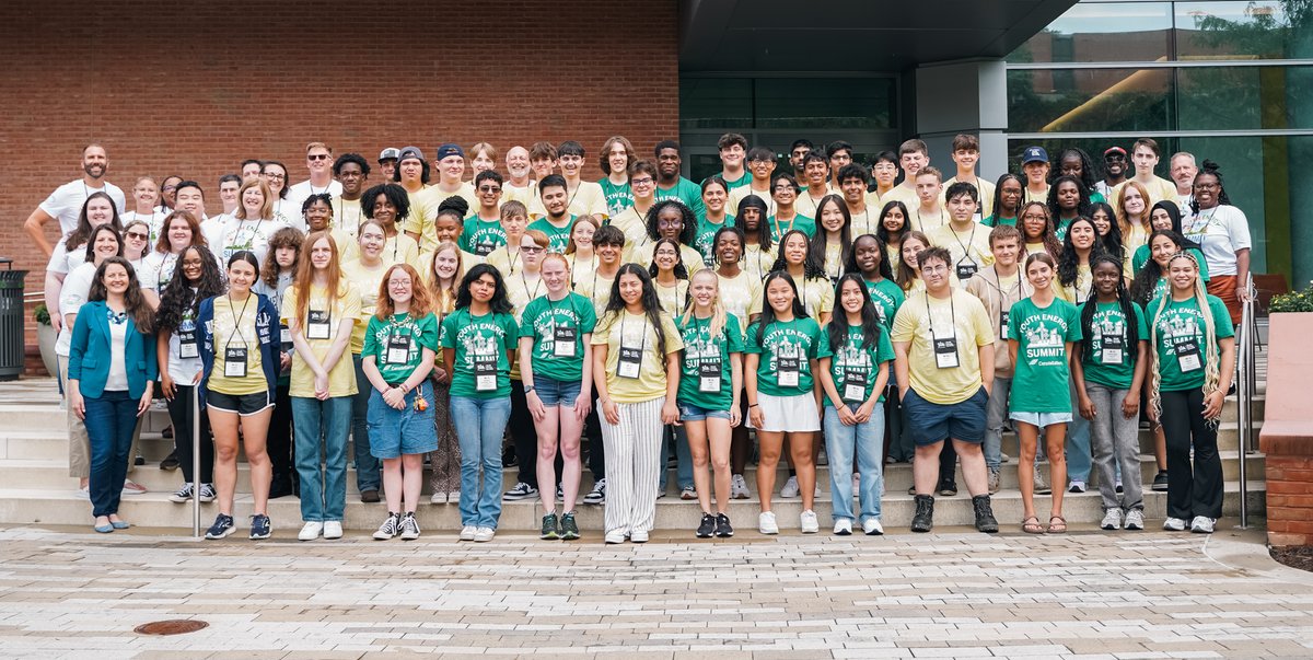 ConstellationEG's tweet image. Our third annual Youth Energy Summit is underway with 70 rising juniors and seniors from MD, IL, NY, PA and TX set for a week of hands-on STEM activities and a front row seat to clean energy careers. We’re excited to play a part in their journeys as young professionals.