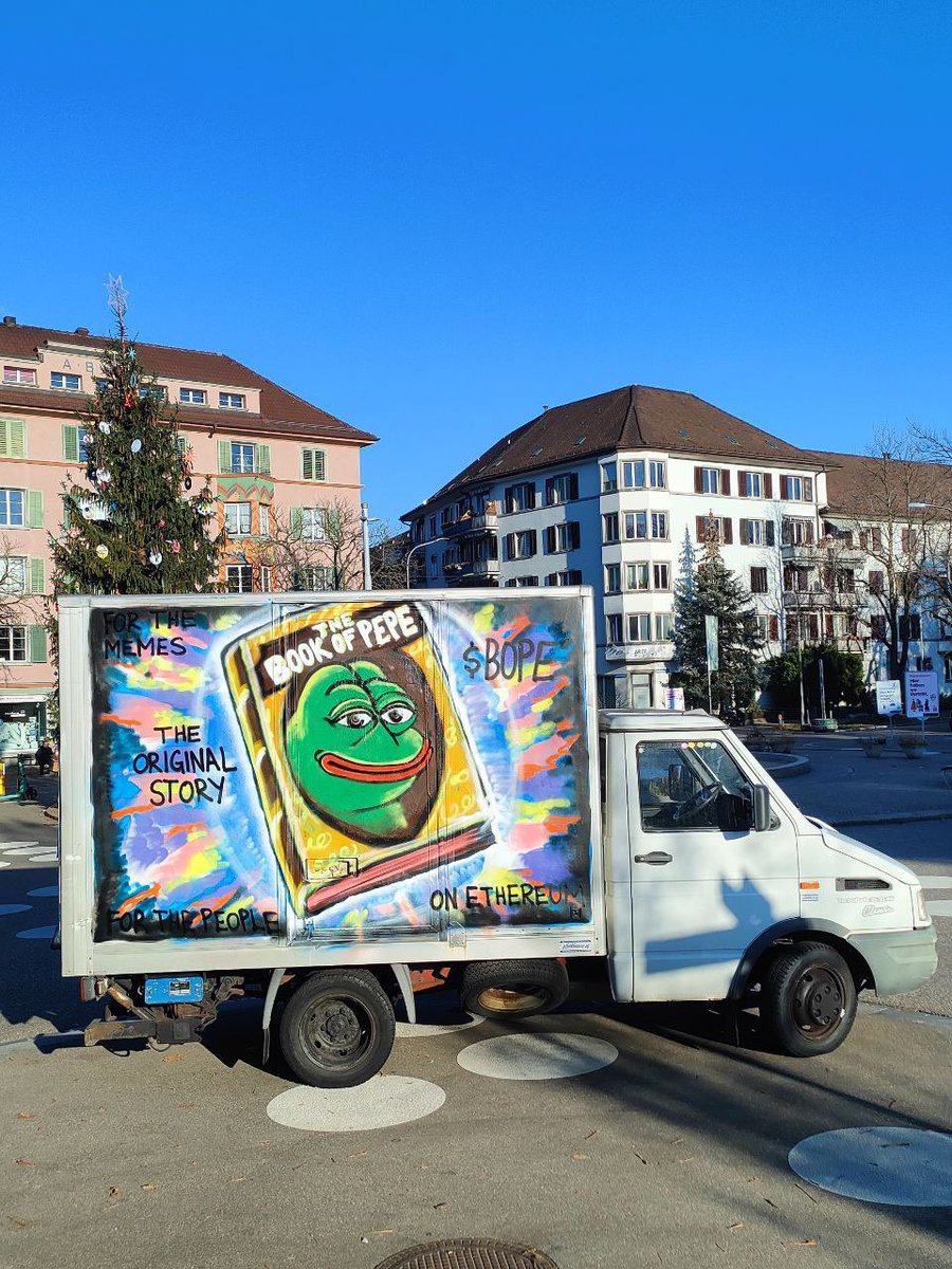 @0xakxv Book of #Pepe is the original story that everyone needs.
