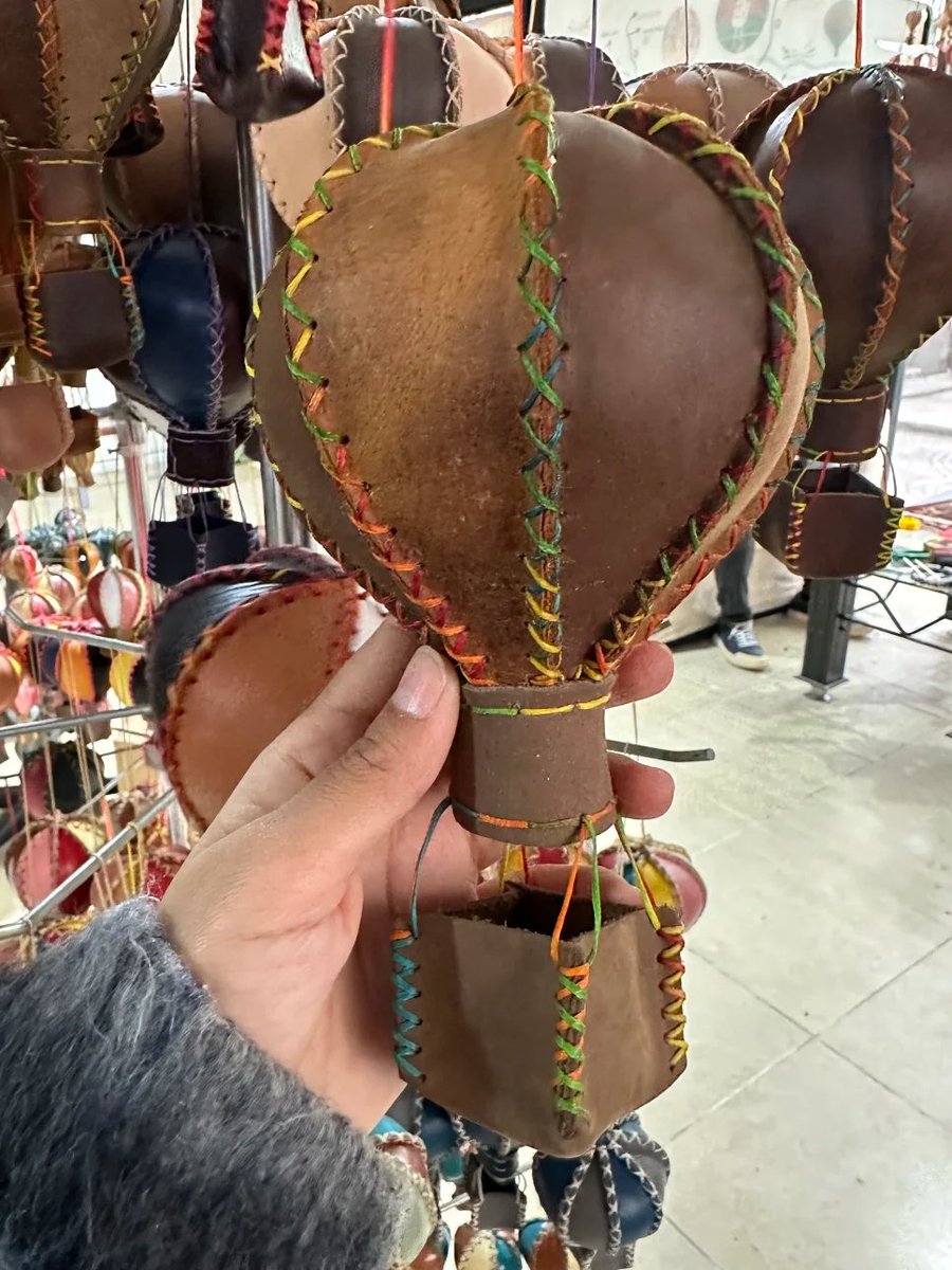 Hayley74365's tweet photo. Tag a friend who needs to see this! #JewelryAddict #ColorfulEarrings #FashionFinds https://t.co/skpdrTg3Z9