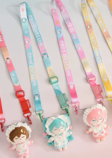 DailyNegitoro's tweet image. Day 344: Sweet Dream Series plush smartphone shoulder strap! #初音ミク #巡音ルカ #ネギトロ #mikuluka #VOCALOID