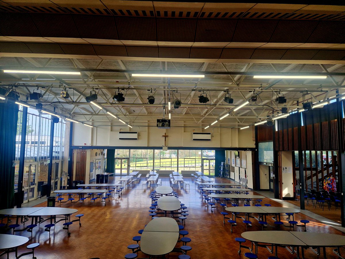 St_Anselms's tweet image. 🎉 Need space for your next event or activity? We've got it!
🏀 Sports &amp;amp; 🧘‍♀️ dance halls, 🎭 performance space, 🚗 parking &amp;amp; more — all at great rates!
📍 Easy access &amp;amp; flexible bookings.
📩 Book now: stanselmscanterbury.org.uk/Hire-our-facil…
#VenueHire #EventSpace #SportsHall #DanceStudio