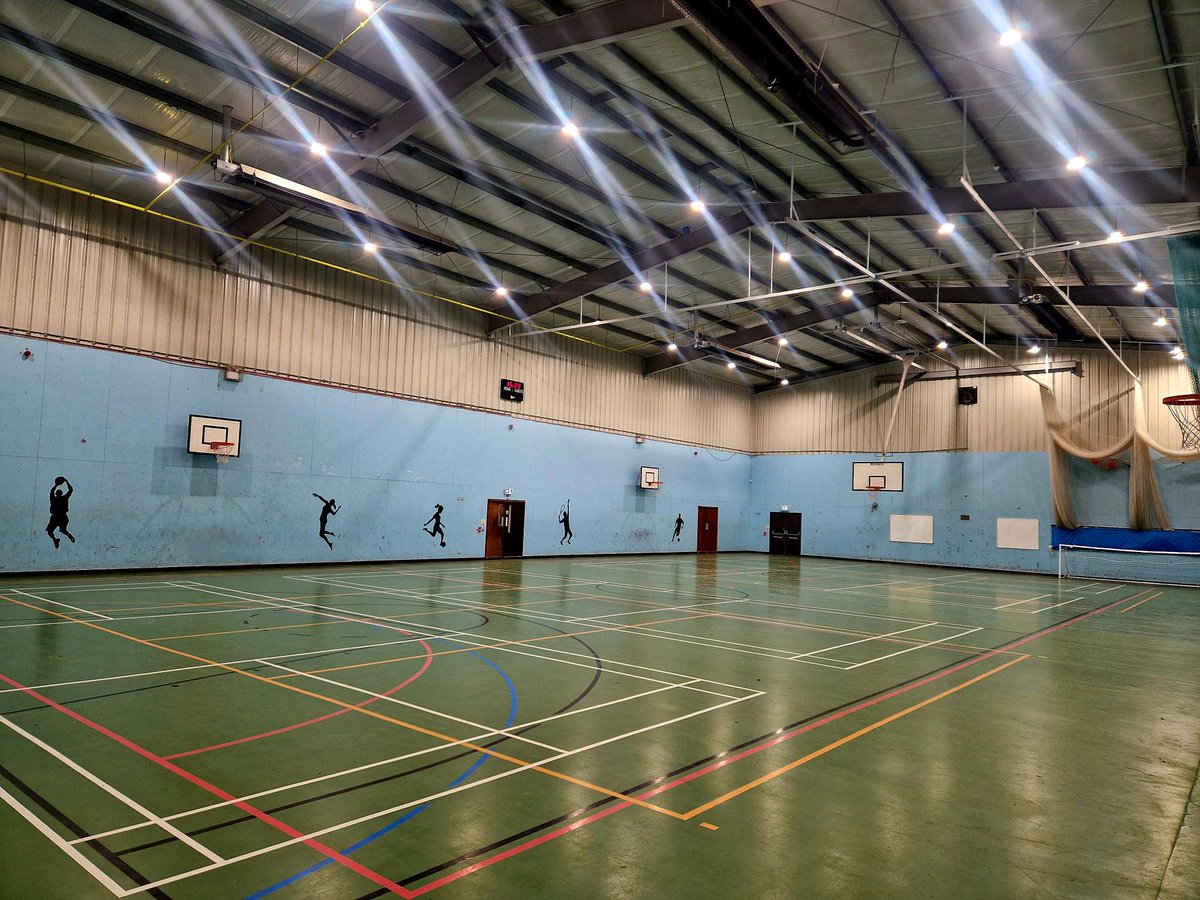 St_Anselms's tweet image. 🎉 Need space for your next event or activity? We've got it!
🏀 Sports &amp;amp; 🧘‍♀️ dance halls, 🎭 performance space, 🚗 parking &amp;amp; more — all at great rates!
📍 Easy access &amp;amp; flexible bookings.
📩 Book now: stanselmscanterbury.org.uk/Hire-our-facil…
#VenueHire #EventSpace #SportsHall #DanceStudio