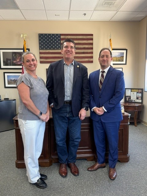 JayObernolte's tweet image. This week I enjoyed meeting with Andrew Goldfrach, CEO of Arrowhead Regional Medical Center—one of the Inland Empire’s premier medical facilities. We discussed innovative ways to improve local healthcare access and quality. I’m committed to supporting ARMC’s mission of delivering…