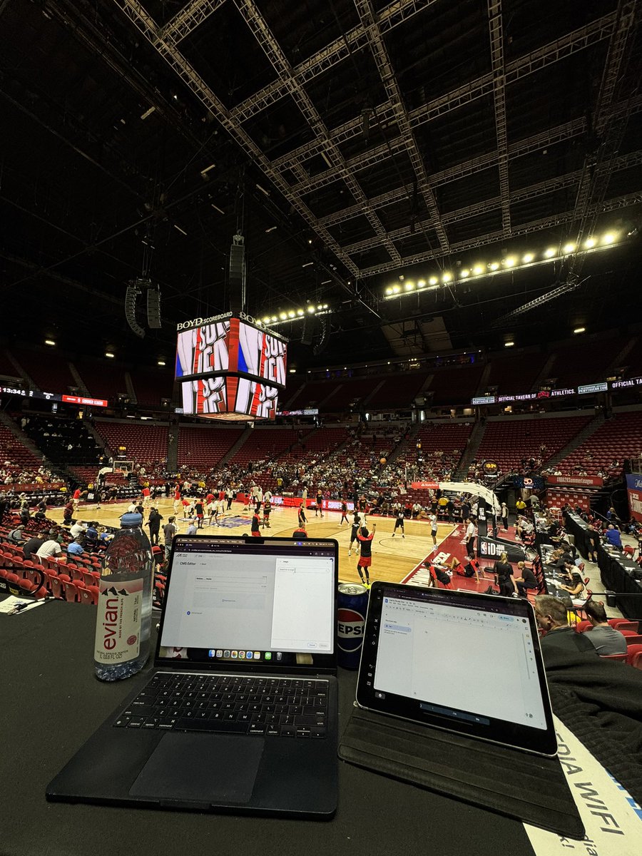 CFBAlecElijah's tweet image. Time for Rockets v Hawks Summer League 🏀