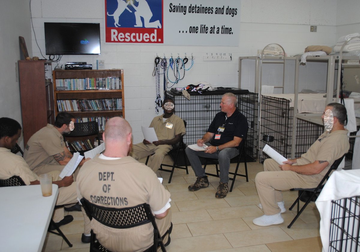distevhass31's tweet image. Group 46 - Problem Solving with Spirituality - Week 2 with the volunteers from St. Francis of Assisi in Blairsville @GA_Corrections @GAFirstLady @CLALeadership @Recovery_GC4R @endthewhisper @JellyRoll615