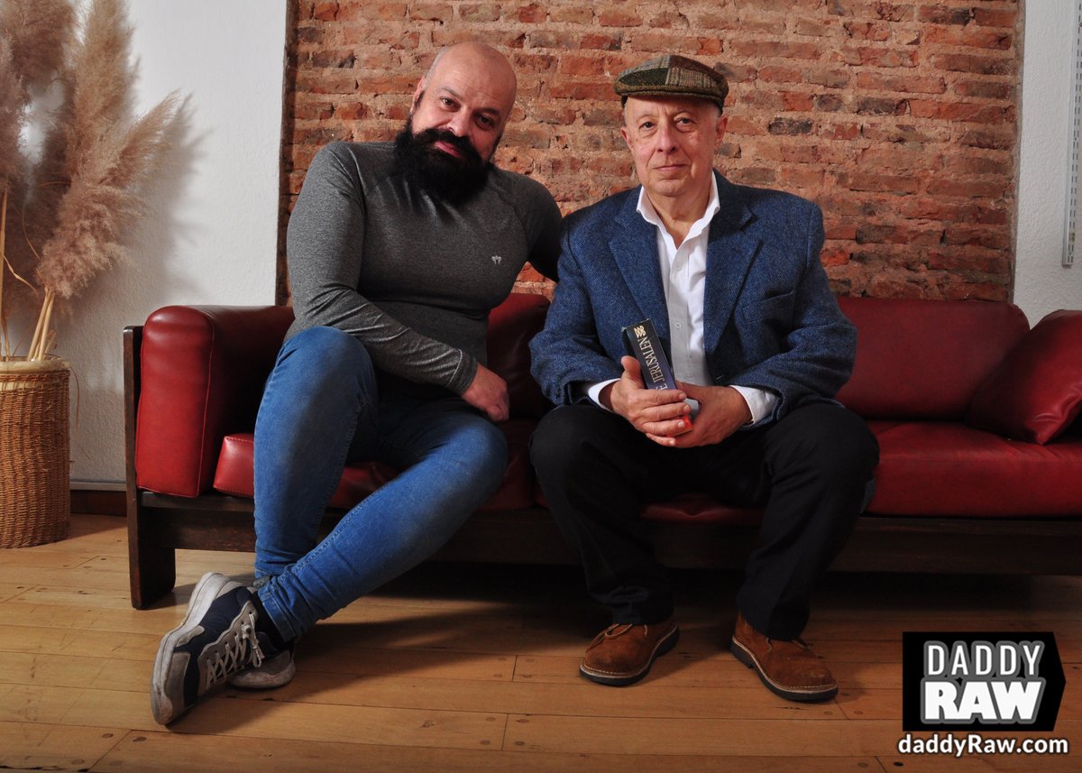 Older4me's tweet image. 🚨NOW🚨
¡Constanzo Fierron domina a Adso, el Hot Submissive Daddy, en la próxima escena candente de Daddy Raw! 

🎞️daddyraw.com
🍆9p0e.short.gy/O4MEAdso