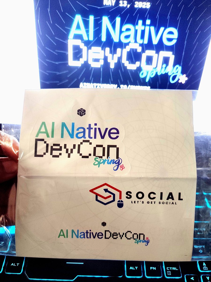 Nouman_wp's tweet image. Got my #AINativeDevcon Stickers. Expecting a T-shirt soon. Thankyou @jaysaadana