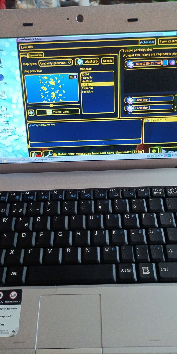 reactos's tweet image. Who is online for Hedgewars? Version 0.9.23 works with #ReactOS, on real hardware!
Test by @julenuri.