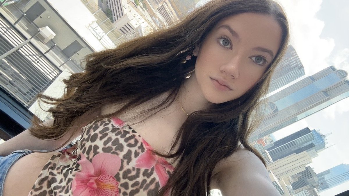 XSET Nina tweet media