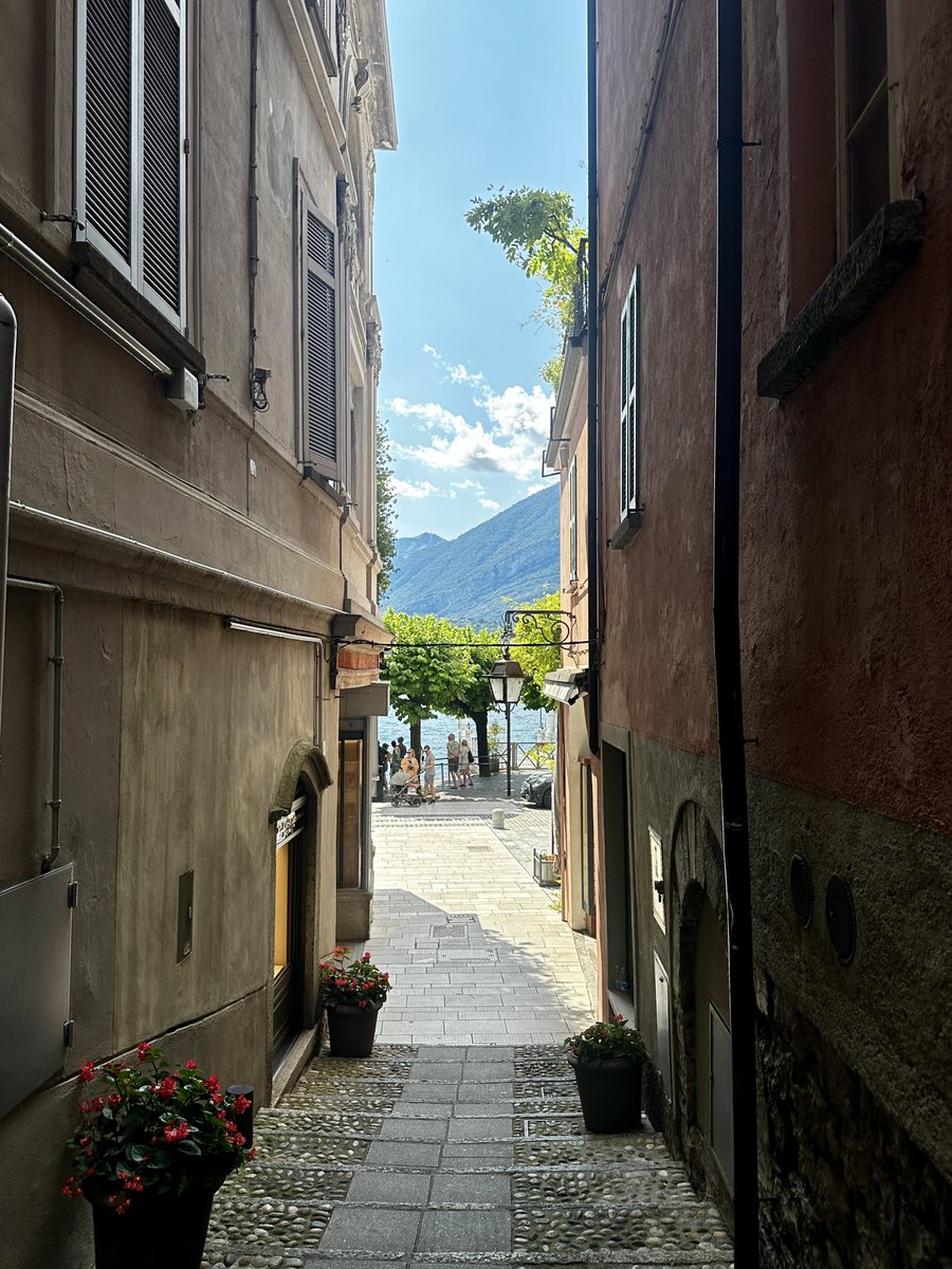 ghalaws's tweet photo. dolce far niente. https://t.co/5DmTXTfmPd
