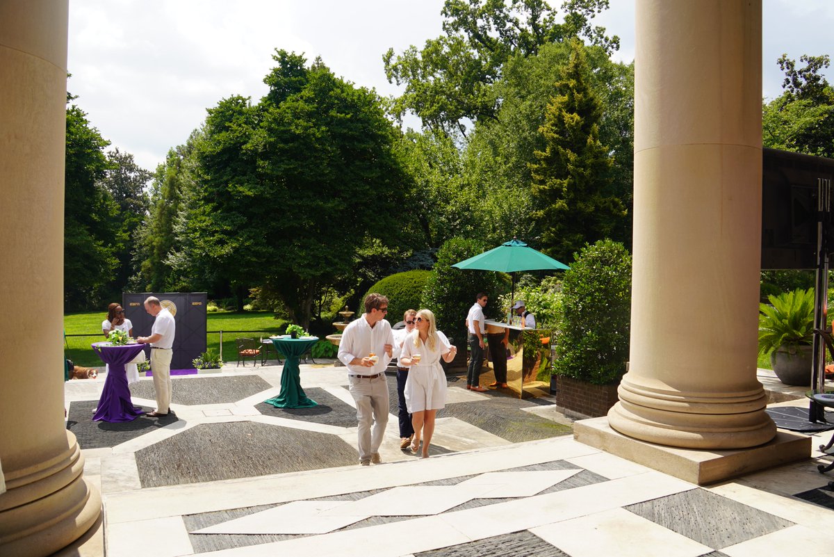 UKinUSA's tweet image. Great sport entertains the world. The UK international sports industry contributes billions of dollars to UK and global economies every year.
We were pleased to join partners @greatcampaign and @espn to host friends from across DC for a reception celebrating Wimbledon 🇬🇧 🎾 🇺🇸