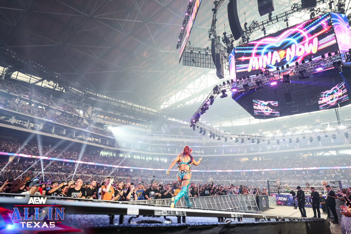 MinaShirakawa's tweet image. This is what I do.
This is what I live for.
And I’ll keep dreaming right here. @AEW
#AllInTexas #WeWantMina #MinaNow