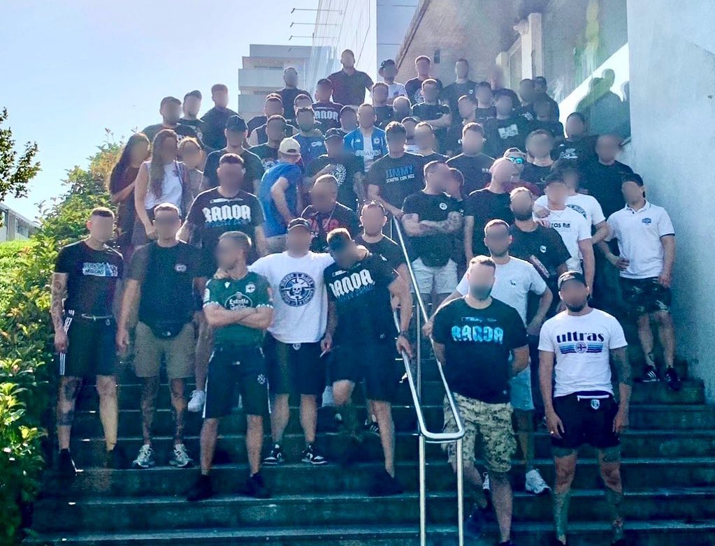 FodechinchosG's tweet image. Na Coruña, os fachas seguen agochadiños, pola conta que lles trae

Ou mellor, liscade para Murcia😁