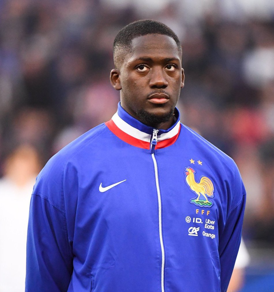 🚨 Não foi fechado nenhum acordo entre Konaté e Liverpool para uma extensão de contrato, e, no momento, uma renovação não está próxima.

Se o Liverpool decidir vender nas próximas semanas, o Real Madrid pode fazer uma proposta. 

[<a href="/FabrizioRomano/">Fabrizio Romano</a>]