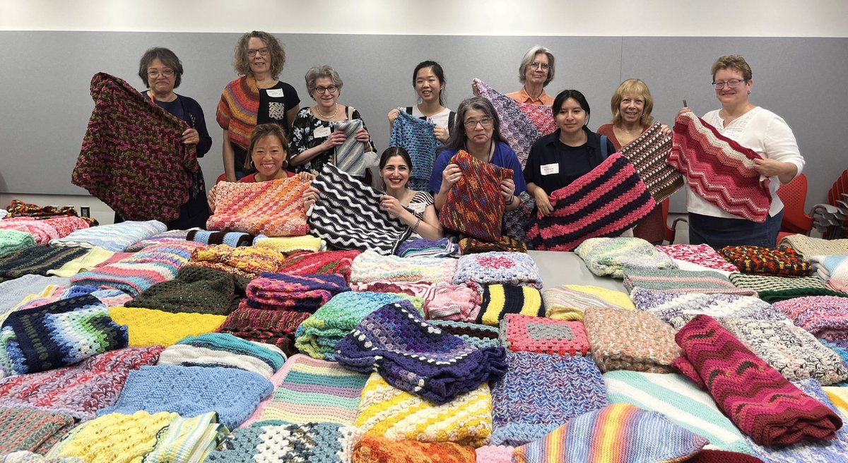 CFHNYC's tweet image. Thank you! The NYU Naughty Knitters Club—made up of university faculty, staff, alumni, and parents—generously donated 165 hand-crafted baby blankets to Care for the Homeless.
The blankets will be used in our street outreach, as well as in our health centers and shelters.