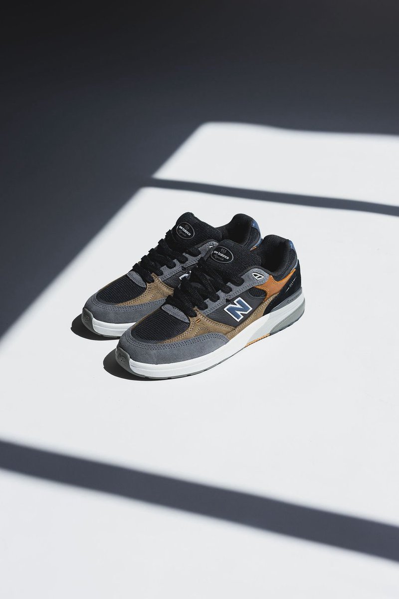 One of two new colorways dropping for Fall ‘25—Andrew Reynolds’ Numeric 933 returns in a fresh Castlerock/Vintage Indigo blending a heritage runner DNA, tooled for skate performance.

Release Info:
• Releases Friday, July 18th
• In-store &amp; online at 11AM EST
• Sizes 5.5M–14M