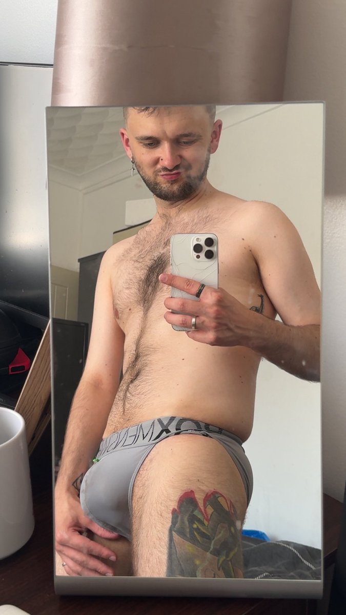 Who want to buy me dinner paypal.me/MartinMacDonal…