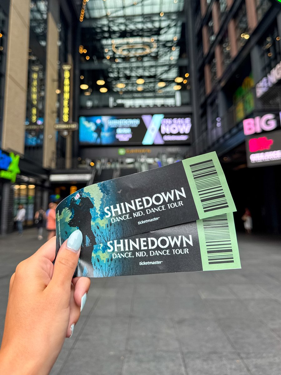 tdgarden's tweet image. 🚨 GIVEAWAY ALERT 🚨⁣⁣
⁣⁣
We&apos;re celebrating @Shinedown’s Dance, Kid, Dance Tour stop at TD Garden with a Taste of Madness Sweepstakes: 4 tickets to the show on July 19, TorchBearer Sauces, and a $150 Visa gift card!
⁣
Enter for your chance to win: bit.ly/46MZONs