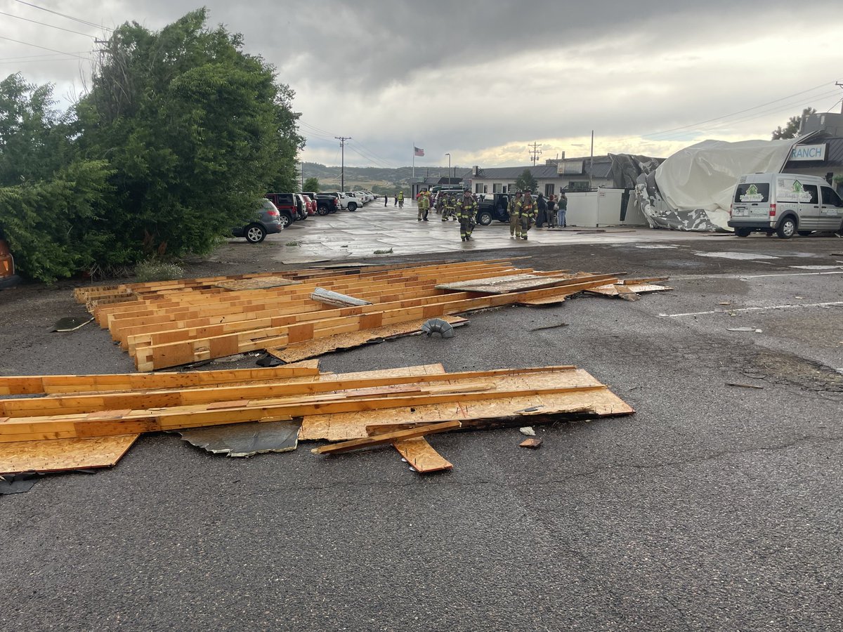 A fast-moving landspout hit Franktown near the intersection of Hwy 83 and Hwy 86. 7 businesses within the shopping center sustained roof damage. Fortunately, no injuries have been reported, and all individuals have been accounted for. FFPD remains on scene to provide support.