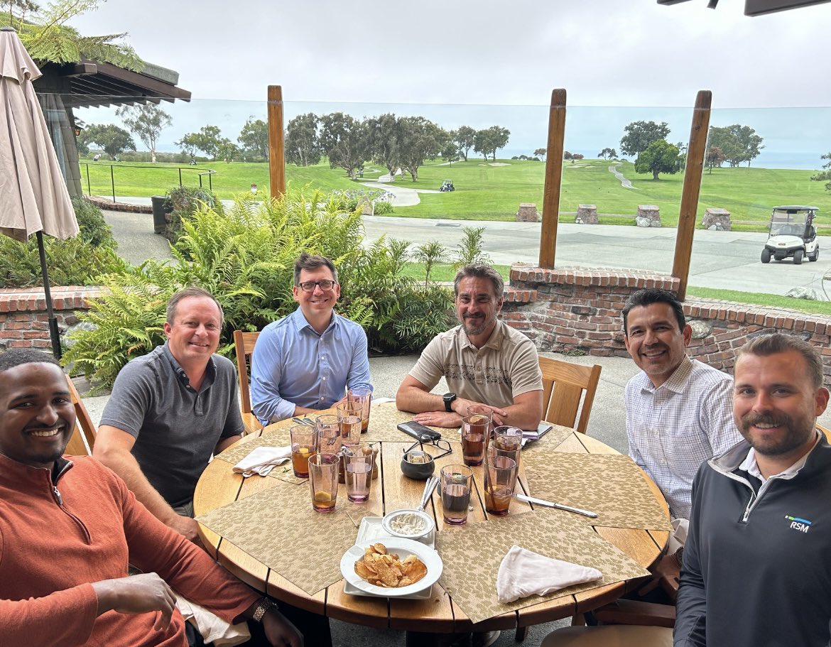 fredmgrier's tweet image. Lunch Meetings in Torrey Pines 

Gloom day, but had the chance to meet with the San Diego team at @RSMUSLLP 

We chatted about SD’s biotech scene and how they’re helping clients navigate today’s business climate. 

Highly recommend, easily one of the top lunch spots in SD ⛳️