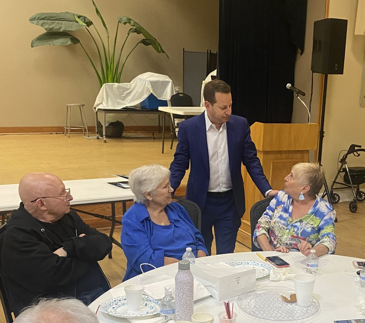 RepMoskowitz's tweet image. Today marks 60 years since the Older Americans Act was signed into law, providing critical funding for elder care and nutritional programs like Meals on Wheels.
In Congress, I’m focused on strengthening these programs and ensuring our seniors can live with dignity.