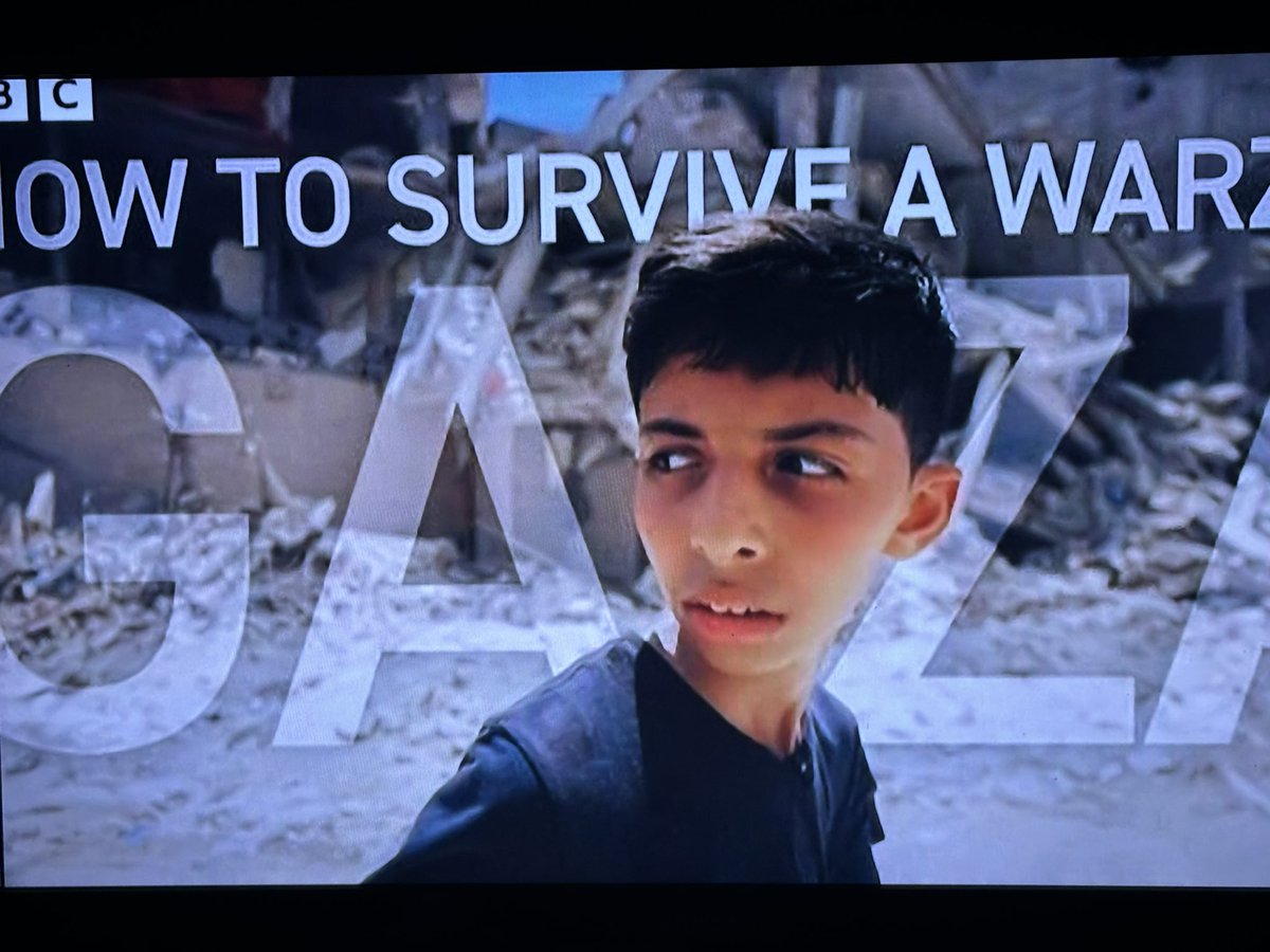 @bbc caught gaslighting everyone again over a #Gaza documentary. 
Turns out the narrator is the son of a #Hamas official……well that’s going to be impartial then!!!! 
#DefundtheBBC