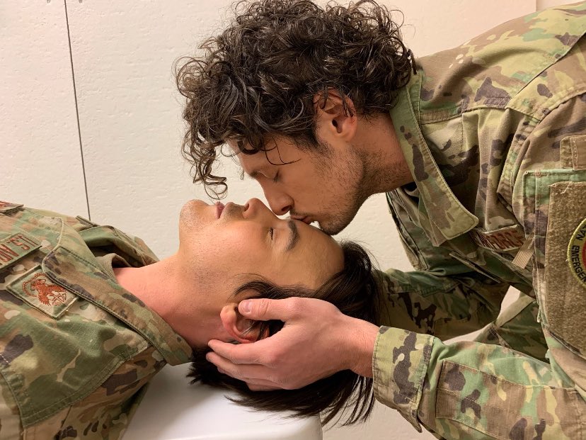 elise 🦊 tweet media