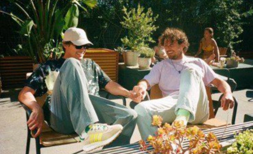 elise 🦊 tweet media