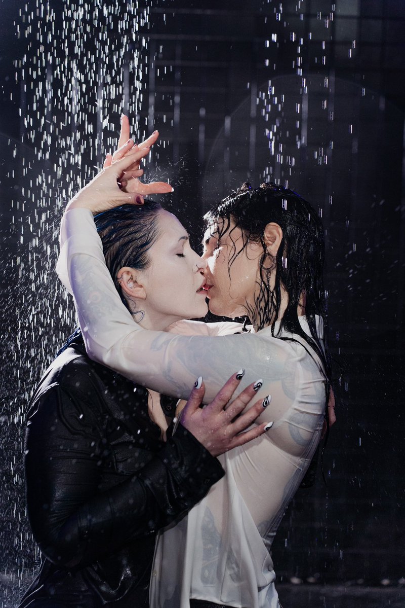 ☆ ꪜꪮꪀᛕꪖ ☆ booking FetCon25’ (@veryvonka) on Twitter photo I had the pleasure of shooting in the infamous rain room for the first time with Christina Loza and <a href="/SethPellum/">Seth E Pellum</a> I had the pleasure of shooting in the infamous rain room for the first time with Christina Loza and <a href="/SethPellum/">Seth E Pellum</a>