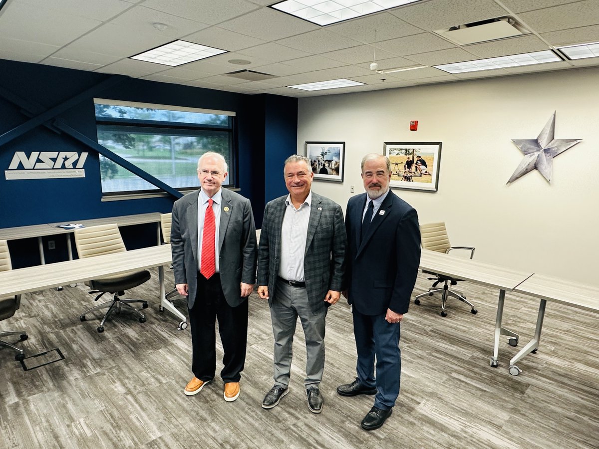 NSRI_NU's tweet image. NSRI hosted Congressman Don Bacon and @u_nebraska President @jeffreypgold at headquarters in #Omaha, #Nebraska, last week.
Maj. Gen., USAF (Ret.) Rick Evans shared details about NSRI's designation from the Department of Defense as a University Affiliated Research Center and…